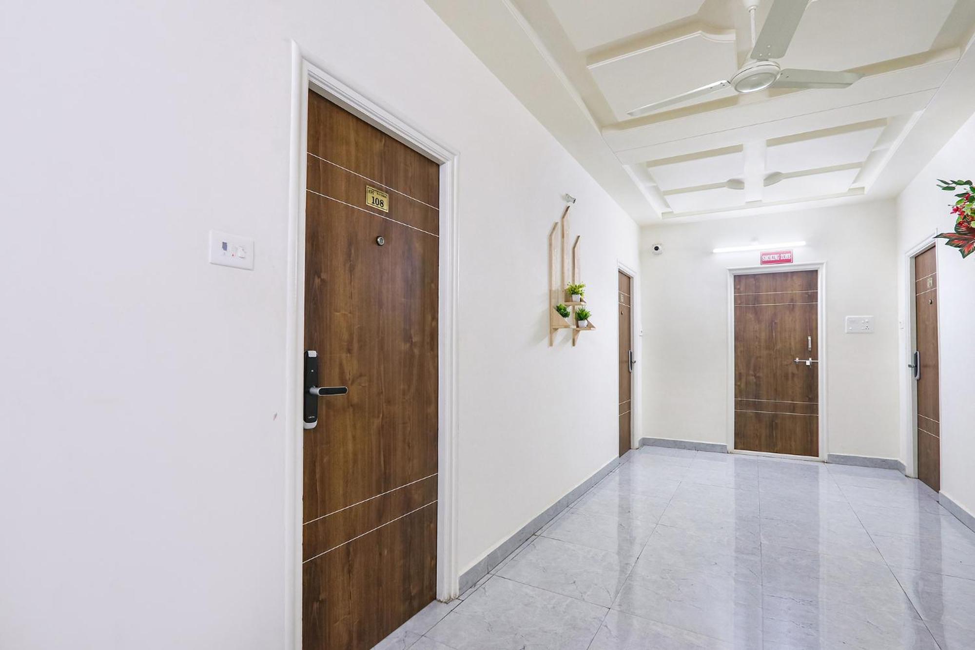 Fabhotel Golden Hitech - Nr Hitech City Hyderabad Exterior photo